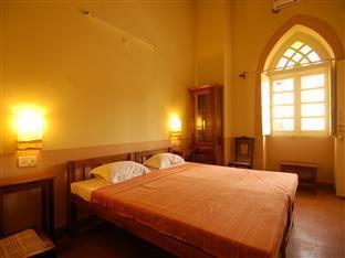 Royal Phoenix Inn Panaji Extérieur photo